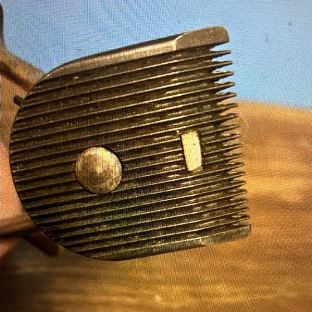 Vintage Manual Hair Clipper Metal Finish Vintage 1940 Barber - Picture 6 of 7